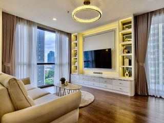 For rent 2 ベッドルーム condo in Pathum Wan, Bangkok