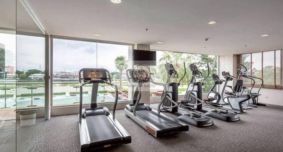For sale 3 bedrooms condo in Dusit, Bangkok