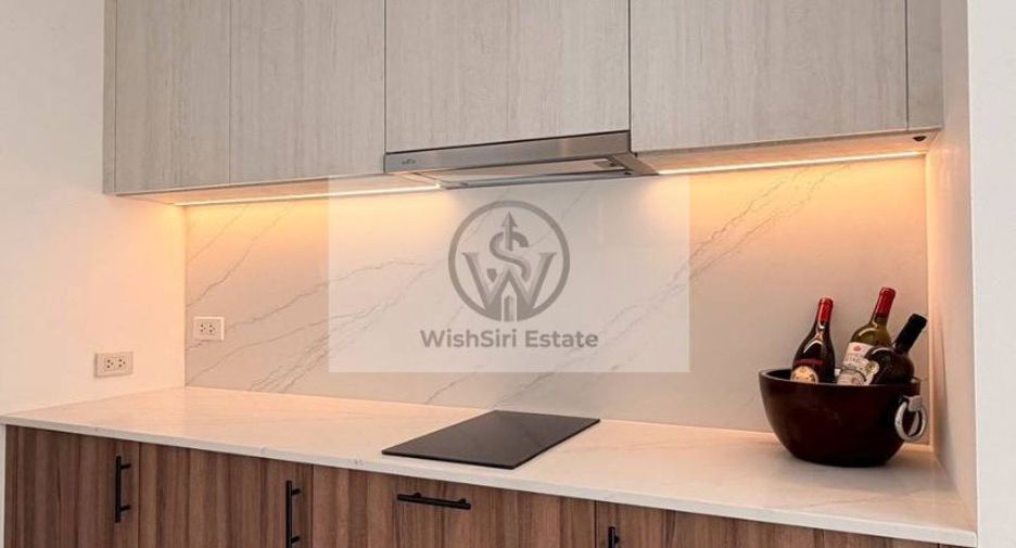 For sale 3 bedrooms condo in Dusit, Bangkok