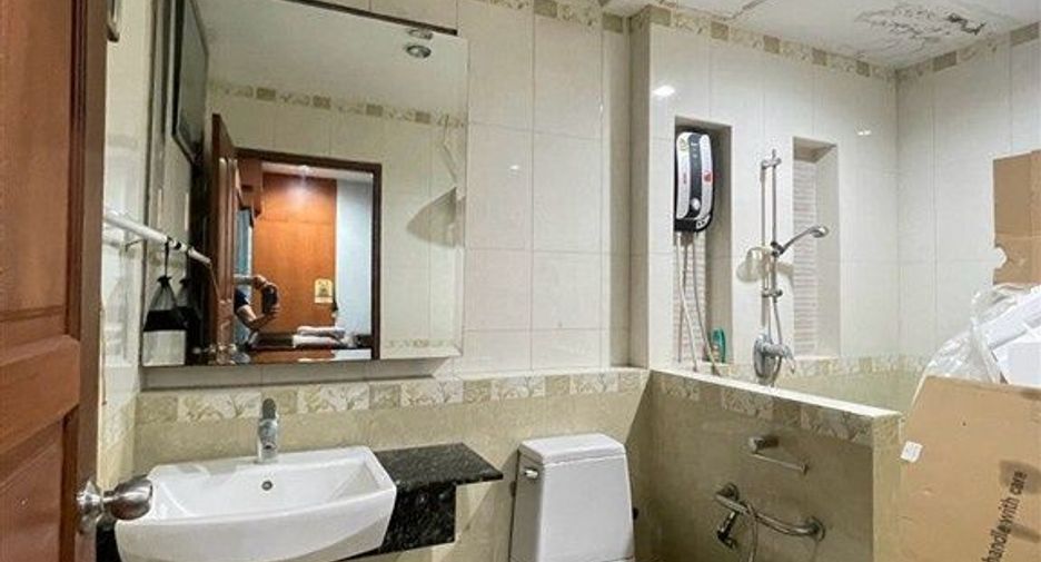 For sale 4 ベッドルーム house in Sai Mai, Bangkok