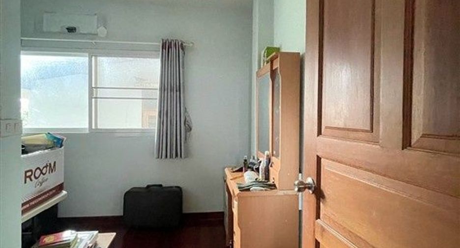 For sale 4 ベッドルーム house in Sai Mai, Bangkok