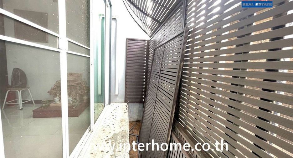 For sale 4 ベッドルーム house in Sai Mai, Bangkok