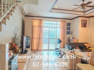 For sale 4 bedrooms townhouse in Mueang Nonthaburi, Nonthaburi