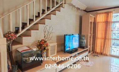 For sale 4 ベッドルーム townhouse in Mueang Nonthaburi, Nonthaburi