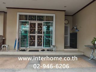For sale 4 bedrooms townhouse in Mueang Nonthaburi, Nonthaburi