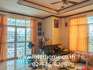 For sale 4 bedrooms townhouse in Mueang Nonthaburi, Nonthaburi