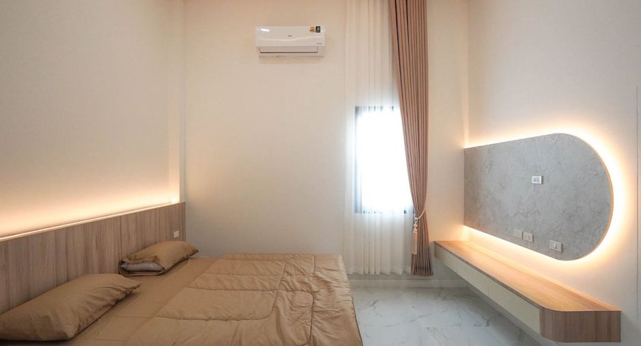 For sale 3 bedrooms villa in Bang Lamung, Chonburi