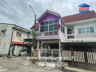 For sale 2 bedrooms townhouse in Wang Thonglang, Bangkok