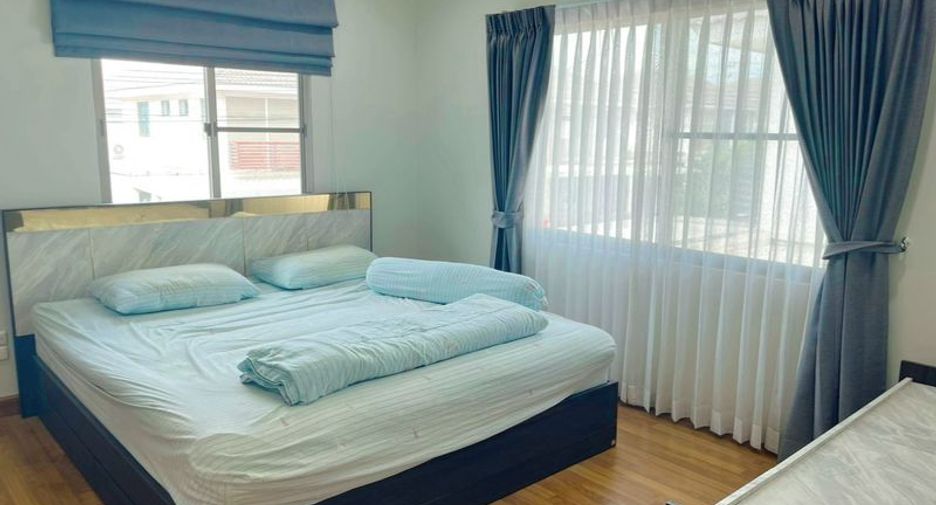 For rent 3 bedrooms house in Si Racha, Chonburi