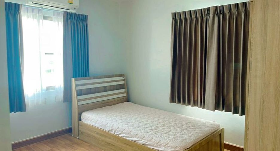 For rent 3 bedrooms house in Si Racha, Chonburi