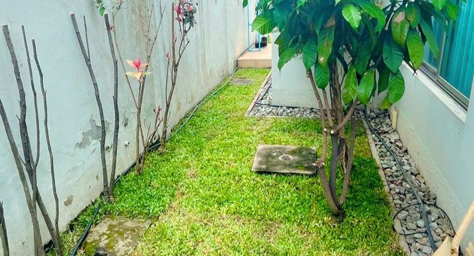 For rent 3 bedrooms house in Si Racha, Chonburi