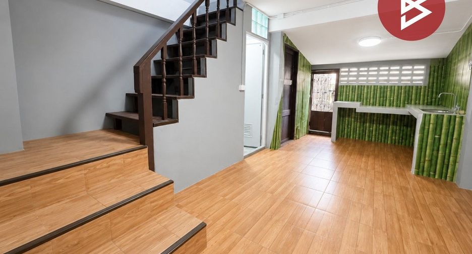 Reihenhaus zum Kauf mit 2 Zimmer in Mueang Chanthaburi, Chanthaburi