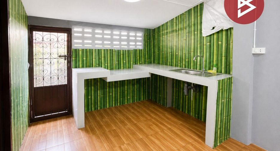 Reihenhaus zum Kauf mit 2 Zimmer in Mueang Chanthaburi, Chanthaburi