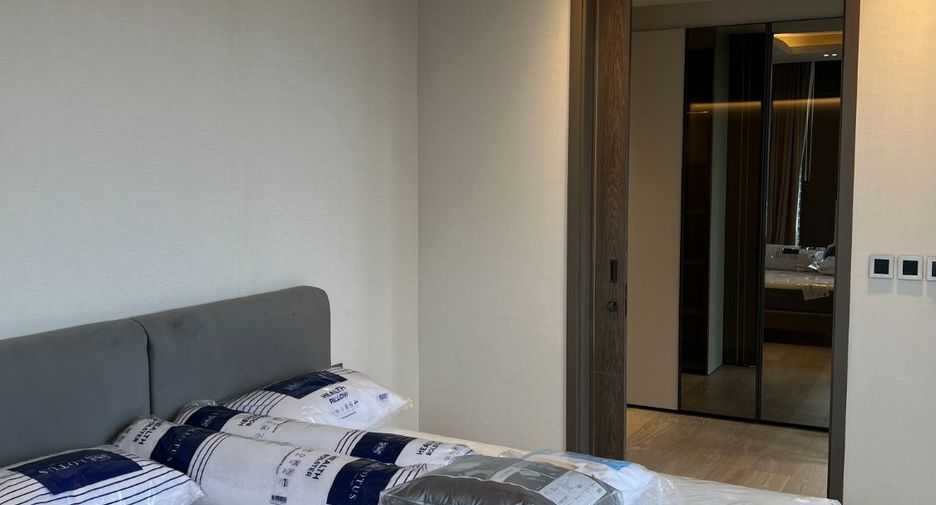 For rent and for sale 3 bedrooms condo in Pathum Wan, Bangkok