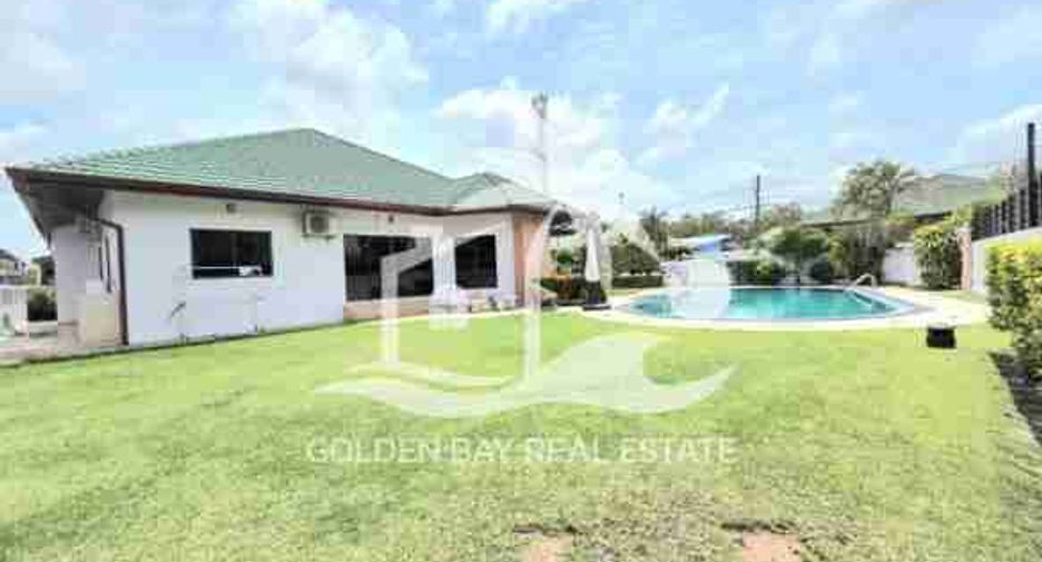 For rent 3 bedrooms house in Bang Lamung, Chonburi