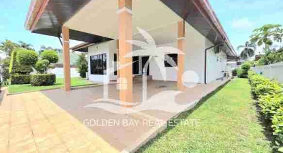 For rent 3 bedrooms house in Bang Lamung, Chonburi