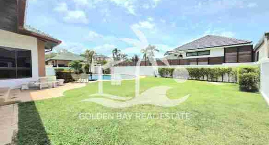 For rent 3 bedrooms house in Bang Lamung, Chonburi