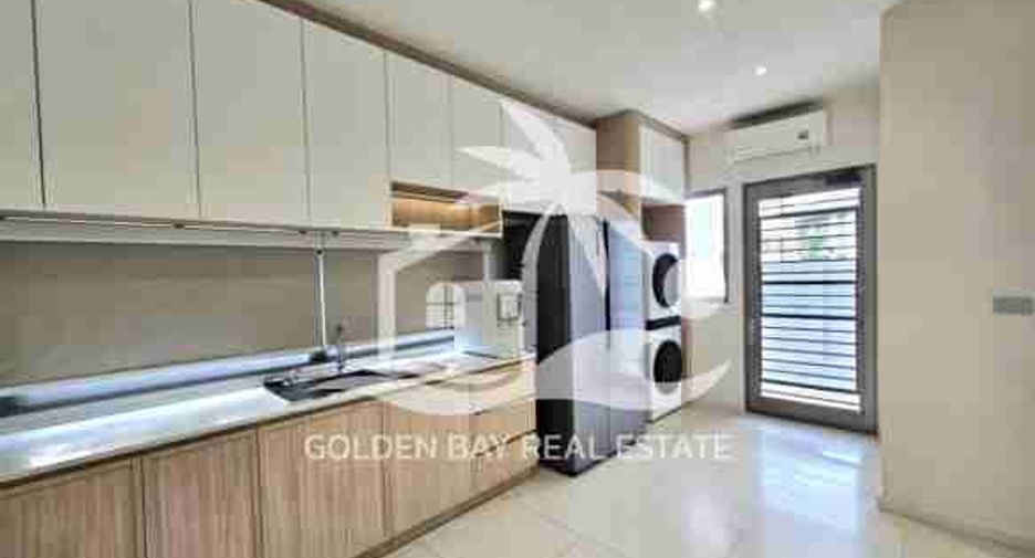 For rent 4 ベッドルーム house in Bang Lamung, Chonburi