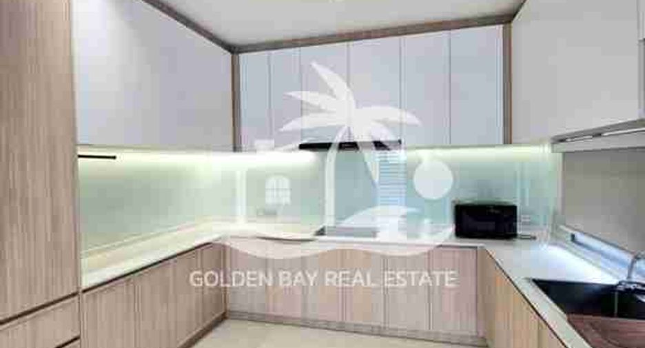 For rent 4 ベッドルーム house in Bang Lamung, Chonburi