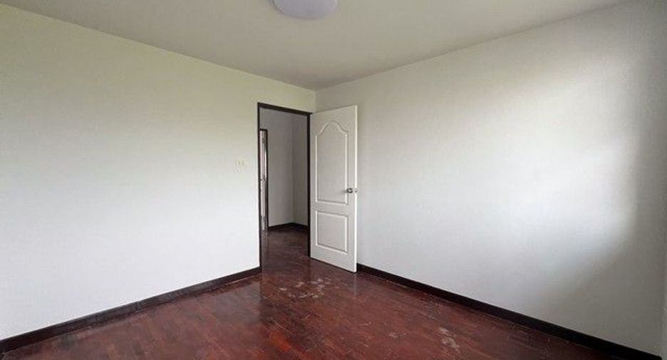 For sale 2 bedrooms townhouse in Lam Luk Ka, Pathum Thani