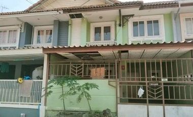 For sale 3 bedrooms townhouse in Khlong Luang, Pathum Thani