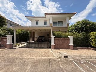 For rent 3 bedrooms house in San Kamphaeng, Chiang Mai