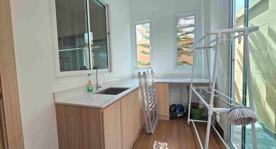 出租 3 卧室 别墅 在 Bang Lamung, Chon Buri
