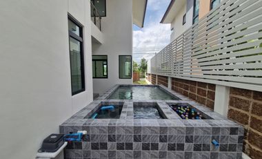 Casa en venta de 3 habitaciones en Bang Phli, Samut Prakan