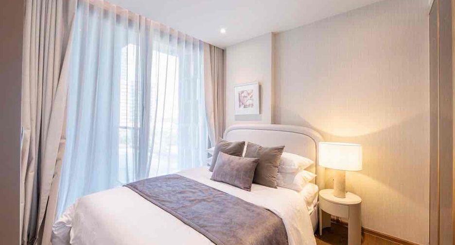 For rent 2 bedrooms condo in Khlong Toei, Bangkok
