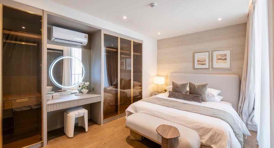 For rent 2 bedrooms condo in Khlong Toei, Bangkok