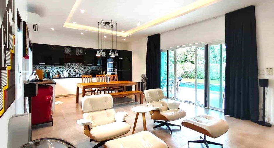 For sale 3 bedrooms villa in Hua Hin, Prachuap Khiri Khan