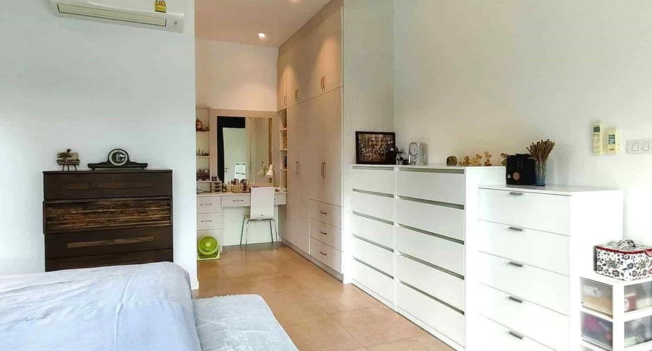 For sale 3 bedrooms villa in Hua Hin, Prachuap Khiri Khan