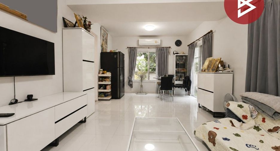 À vendre 3 chambres maison à Bang Bo, Samut Prakan