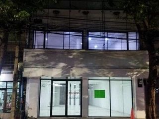 Gewerbefläche zur Miete mit 2 Zimmer in Din Daeng, Bangkok