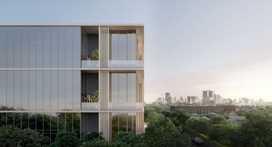 For sale 3 bedrooms condo in Watthana, Bangkok