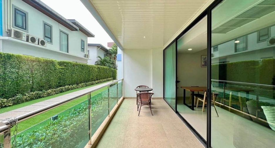 For rent 4 bedrooms condo in Jomtien, Pattaya
