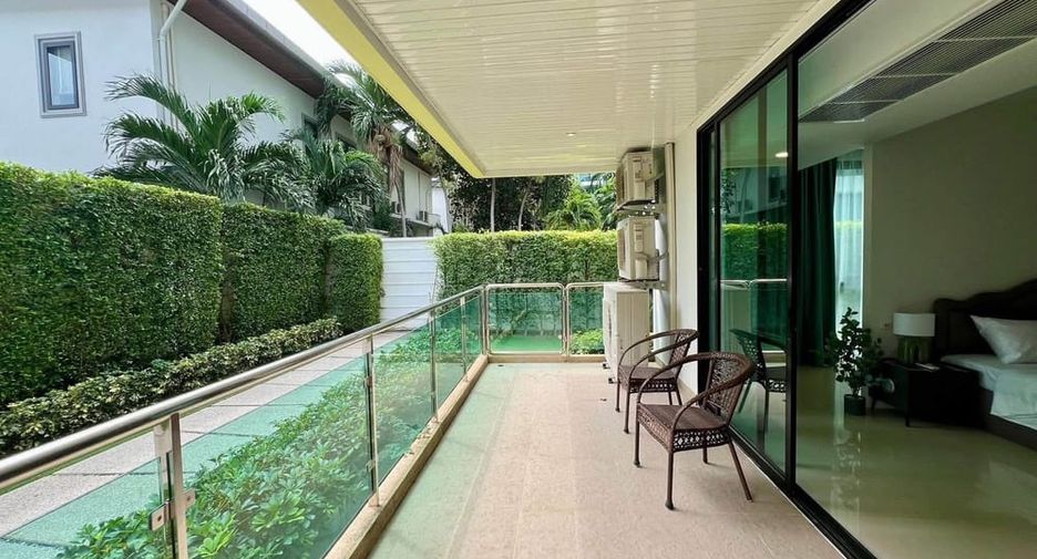 For rent 4 bedrooms condo in Jomtien, Pattaya