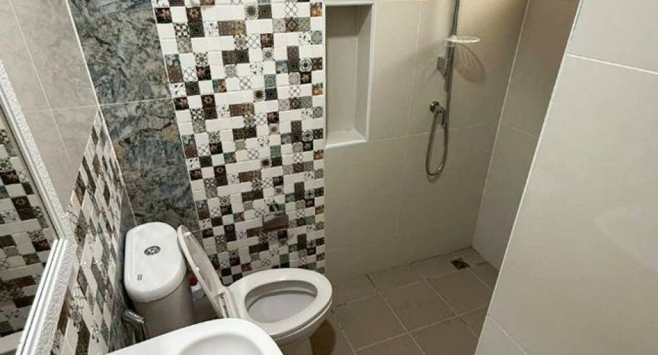 Reihenhaus zum Kauf mit 3 Zimmer in Mueang Samut Sakhon, Samut Sakhon