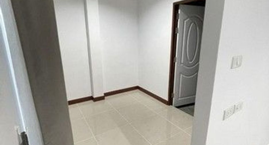 ให้เช่า 4 ห้องนอน บ้านเดี่ยว ใน หนองจอก, กรุงเทพฯ