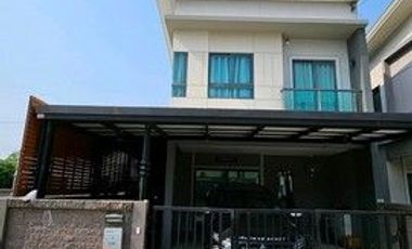 出租 4 卧室 独立屋 在 Saphan Sung, 曼谷