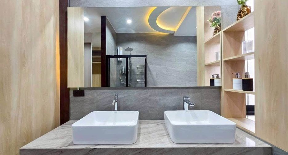Casa en venta de 3 habitaciones en Bang Lamung, Chonburi