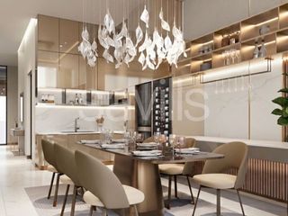 For sale 5 bedrooms house in Watthana, Bangkok