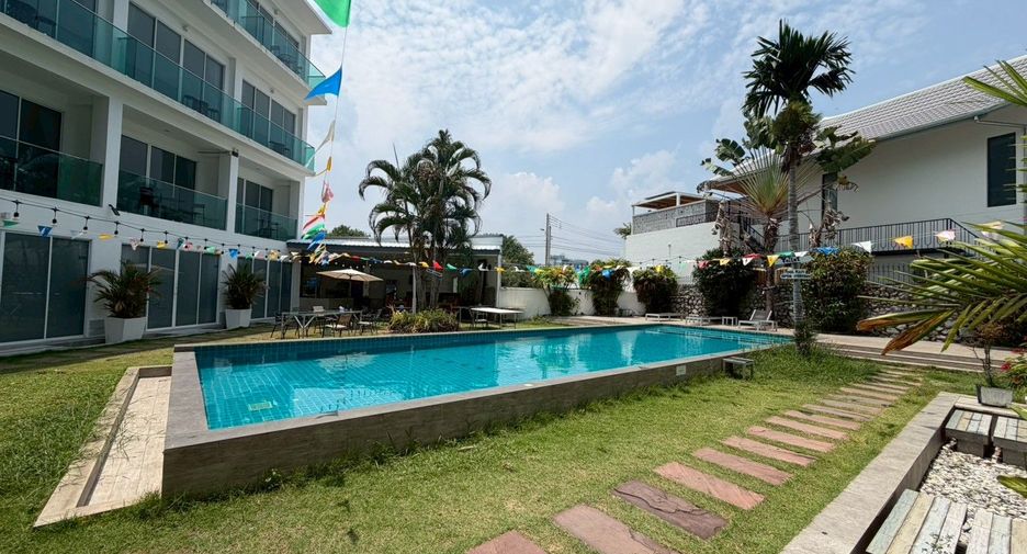 出售 63 卧室 酒店 在 Bang Lamung, Chon Buri