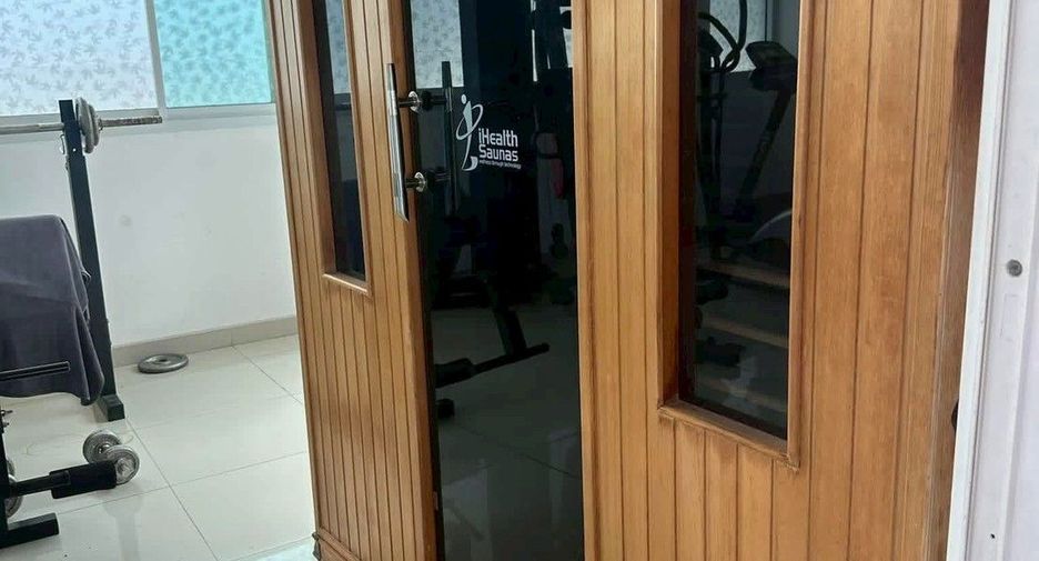 出售 63 卧室 酒店 在 Bang Lamung, Chon Buri
