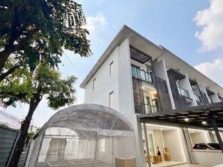 À louer 3 chambres maison à Bang Bua Thong, Nonthaburi
