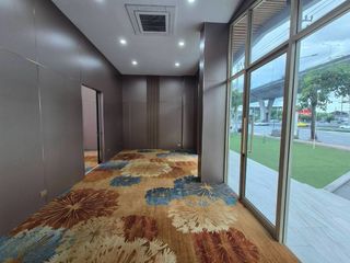 For rent retail Space in Bang Na, Bangkok