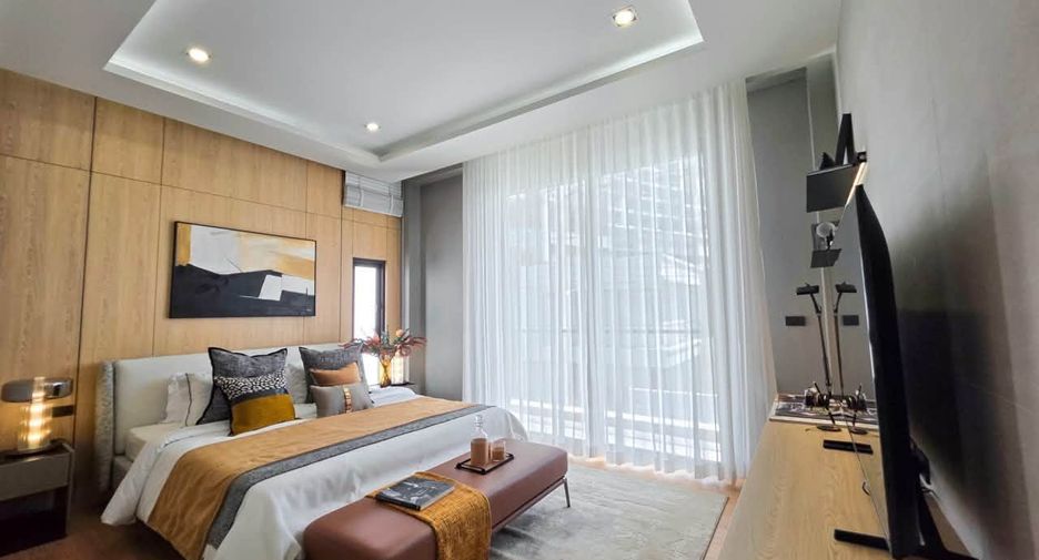 For sale 4 bedrooms house in Bang Lamung, Chonburi