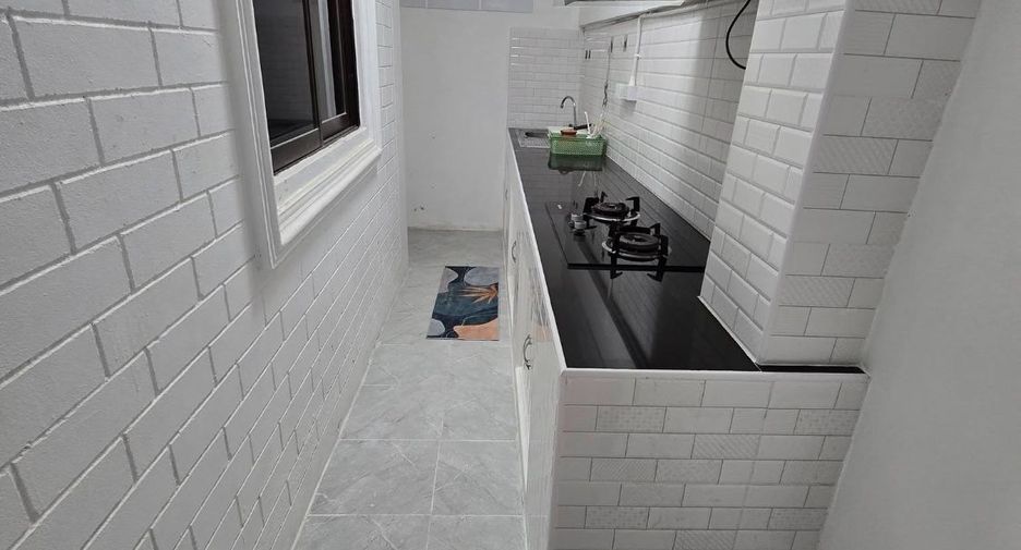 For rent 2 bedrooms house in Bang Lamung, Chonburi