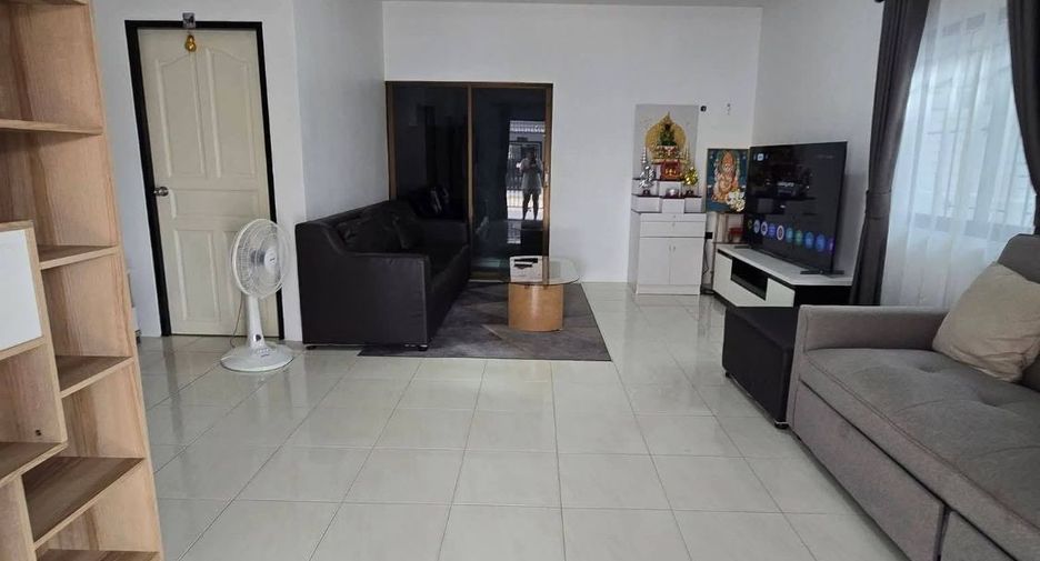 For rent 2 bedrooms house in Bang Lamung, Chonburi