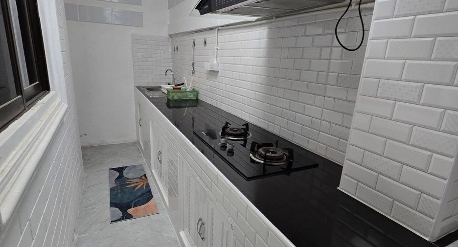 For rent 2 bedrooms house in Bang Lamung, Chonburi